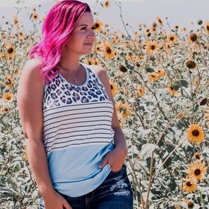 Light blue color block tank